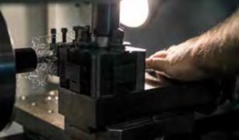 Company   History-LIGHTHOUSE LIGHTING FROM ITALY-2001