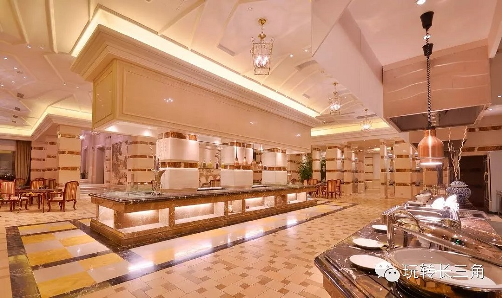 Shanghai Urban Island Howard Johnson Plaza